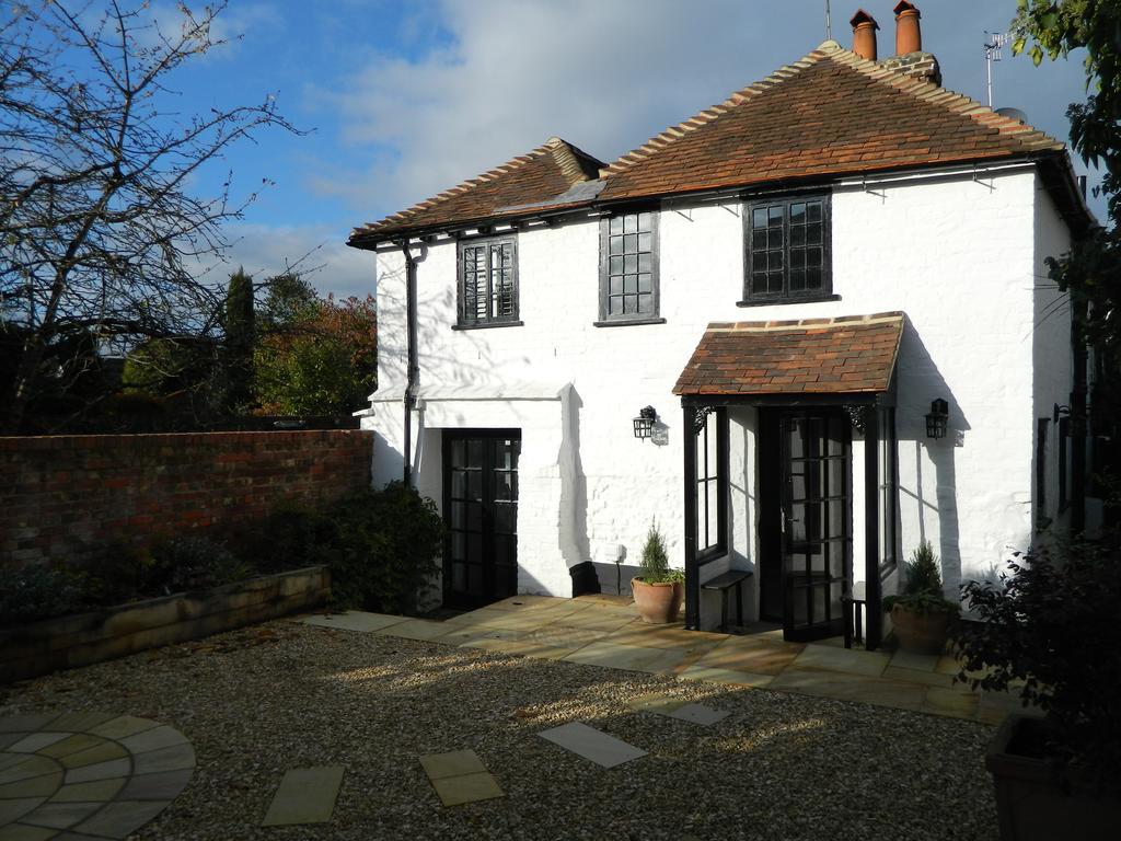 Henry VIII Cottage In The Heart Of Henley Luaran gambar
